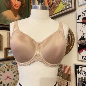 Wacoal Nude Basic Benefits Contour Underwire Bra Size 38DD 853290